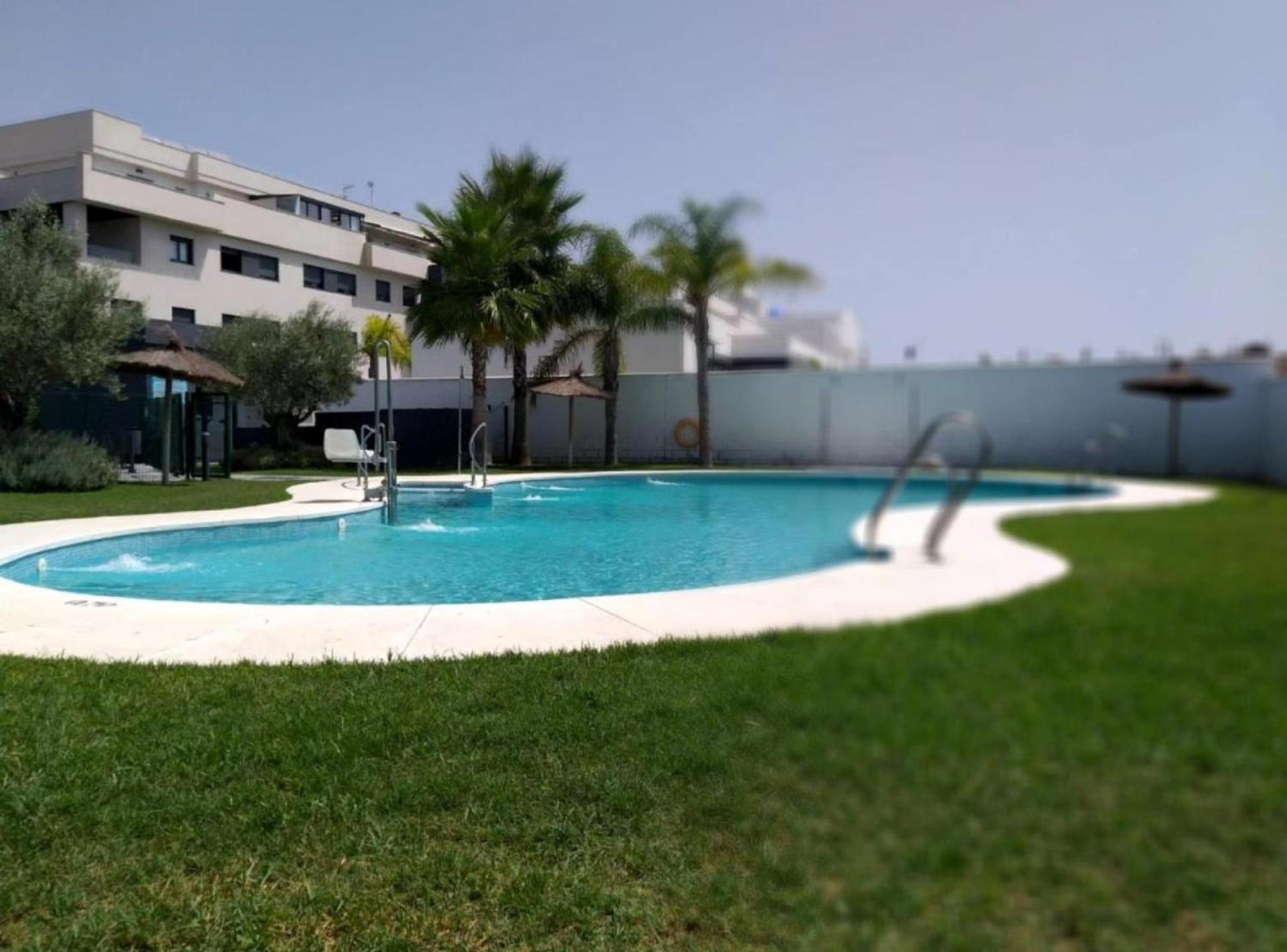 Sibssanlucar Manzanilla-piscina-terraza-bajoguia-playa-centro Sanlúcar de Barrameda